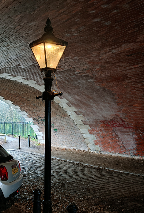 'Hidden Gems of Hampton Wick' photo competition - NEW DEADLINE - April 30th.