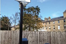 Electric vehicle (EV) charging points in Hampton Wick